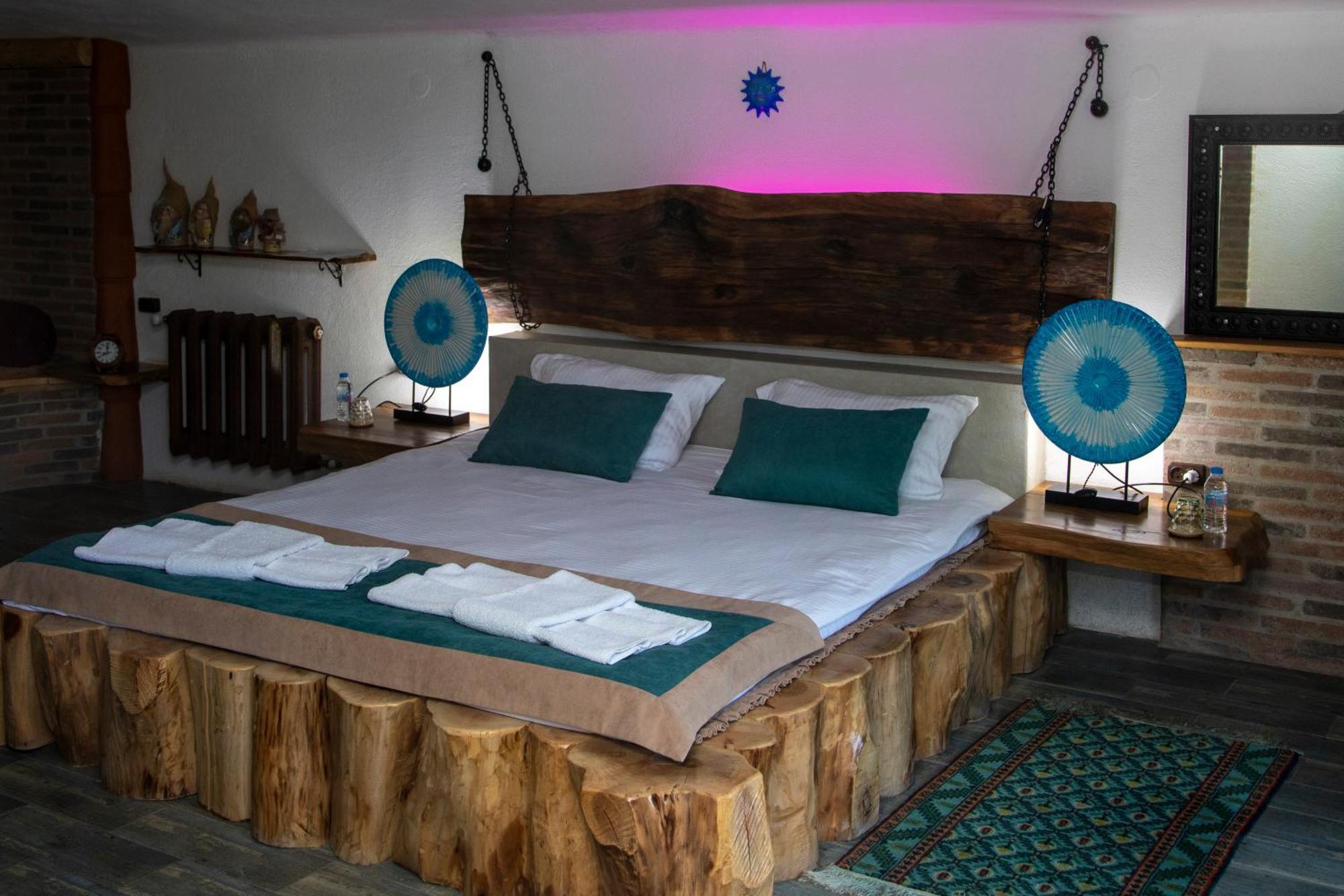 Art Chalet Akhaltsikhe  Phòng bức ảnh